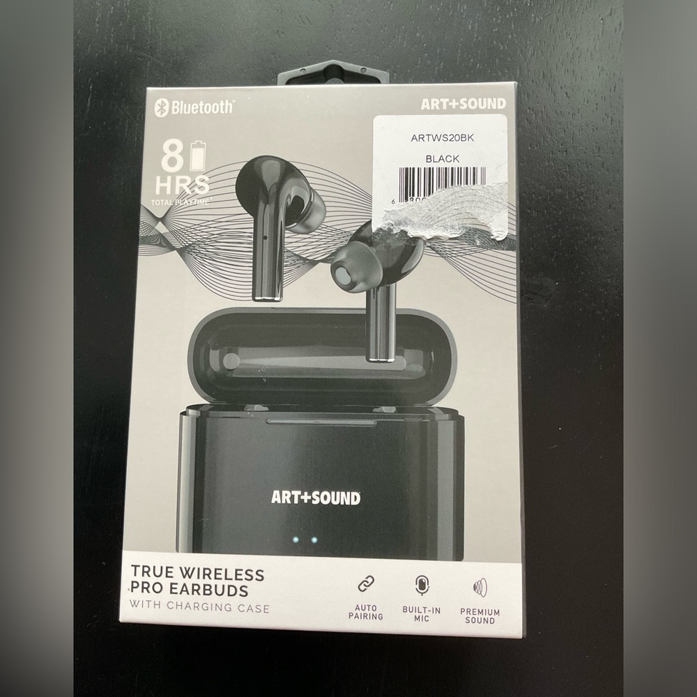 Earbuds wireless